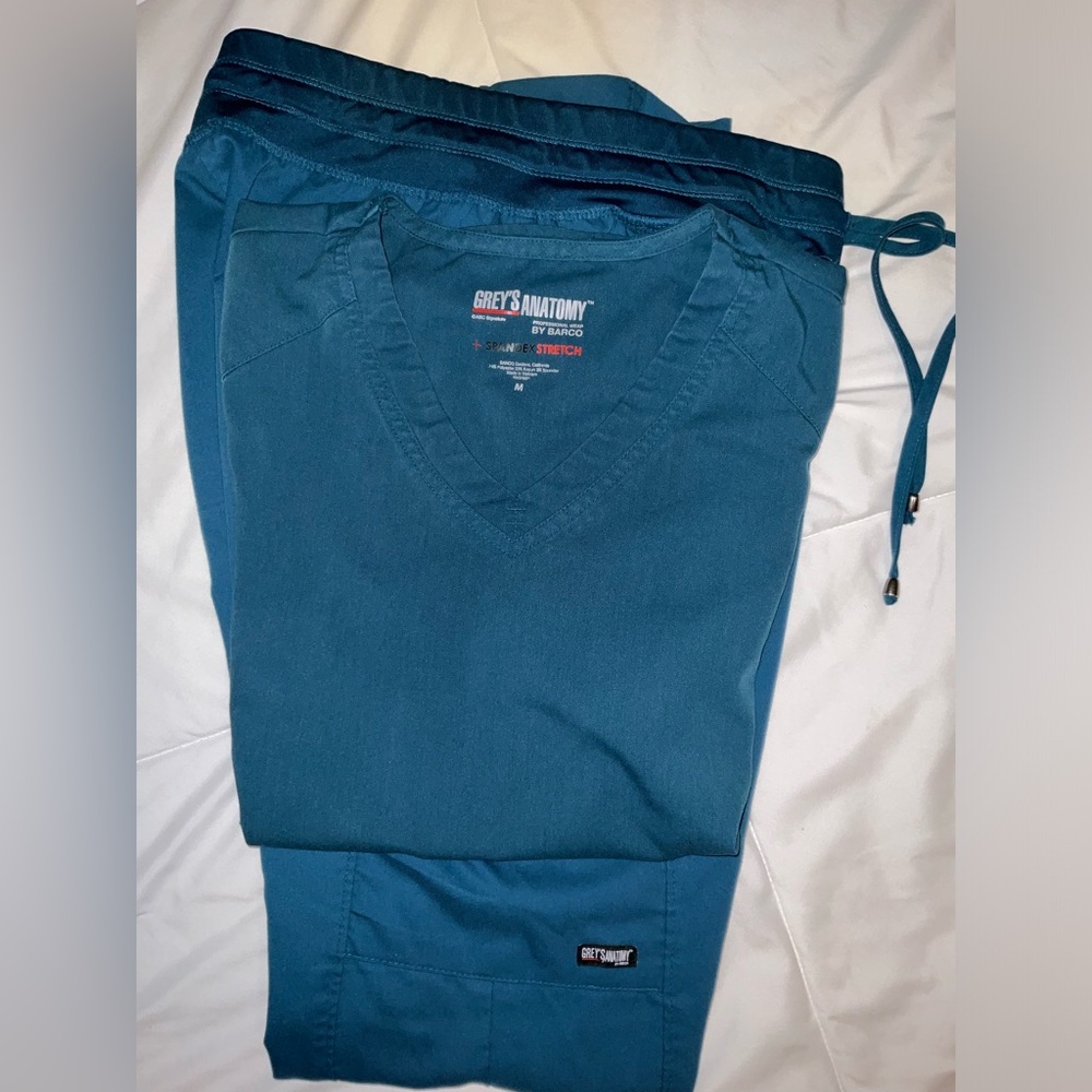 TALL women’s scrubs